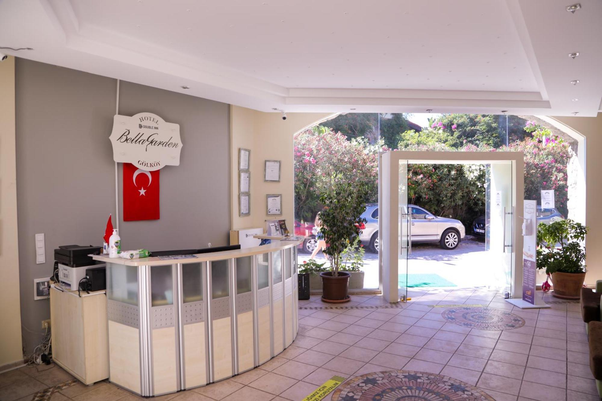 Bella Garden Otel 4*