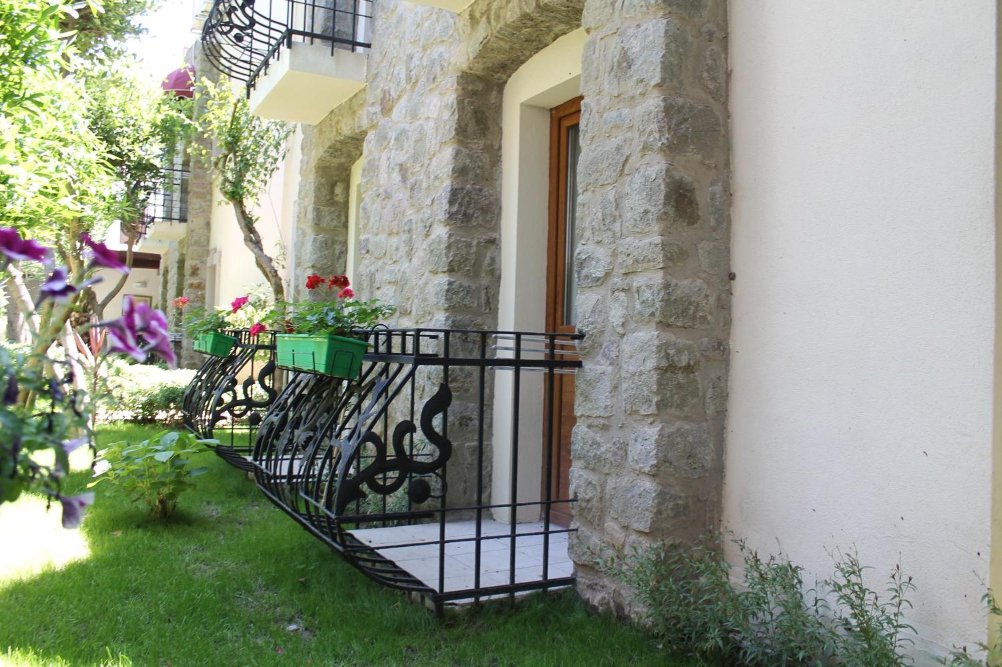 Otel Bella Garden Bodrum