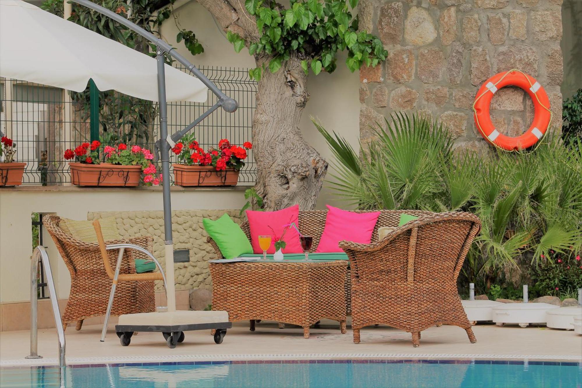 Bella Garden Otel 4*